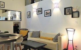 A Colourful Getaway In The Heart Of The Pedestrian City Of Chartres